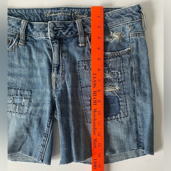 American Eagle Women’s Shorts‎ Size 2 Distressed Denim 5 Pockets Y2K Western - Picture 12 of 12